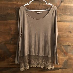 ADDIE LONG SLEEVE TOP